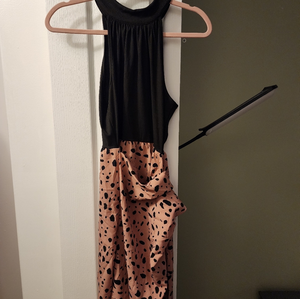 Black and Pink Sleeveless Wrap Dress